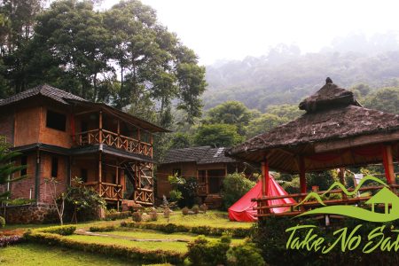 Tempat Sewa Villa Murah Puncak Dua Bogor