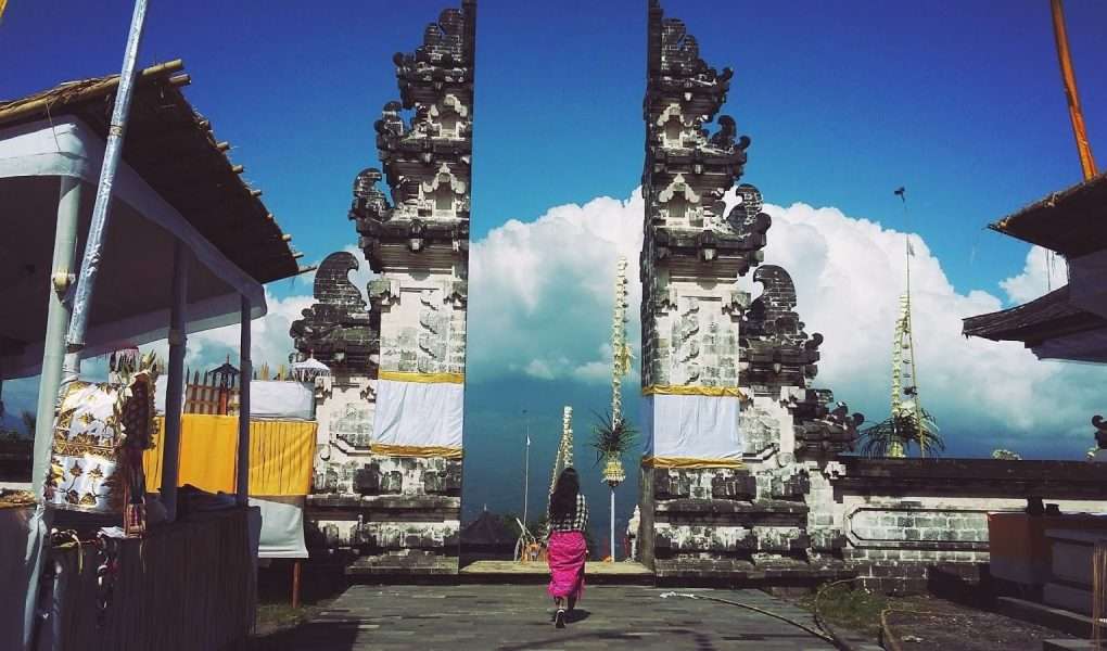 keindahan Pura Lempuyang Bali