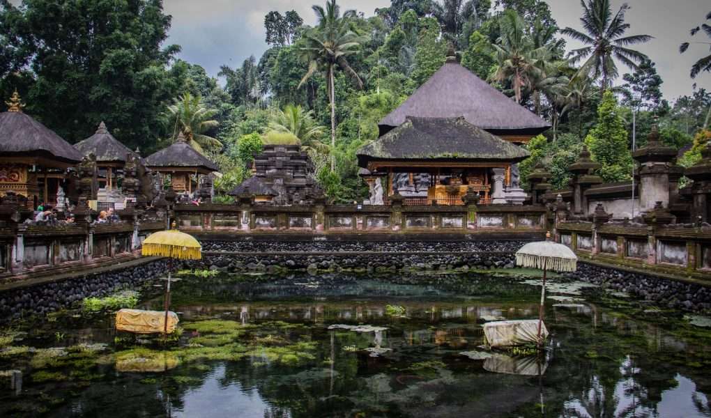 eksplorasi Pura populer di Bali